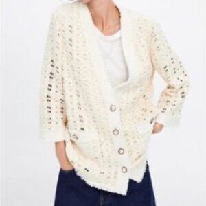 ZARA Chunky Cardigan Sweater Size XS Old Money Quiet Luxury Bejeweled Buttons
